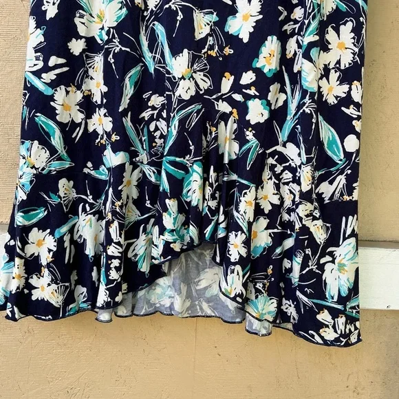 Loveappella Navy Floral High Low Skirt - Picture 2 of 4